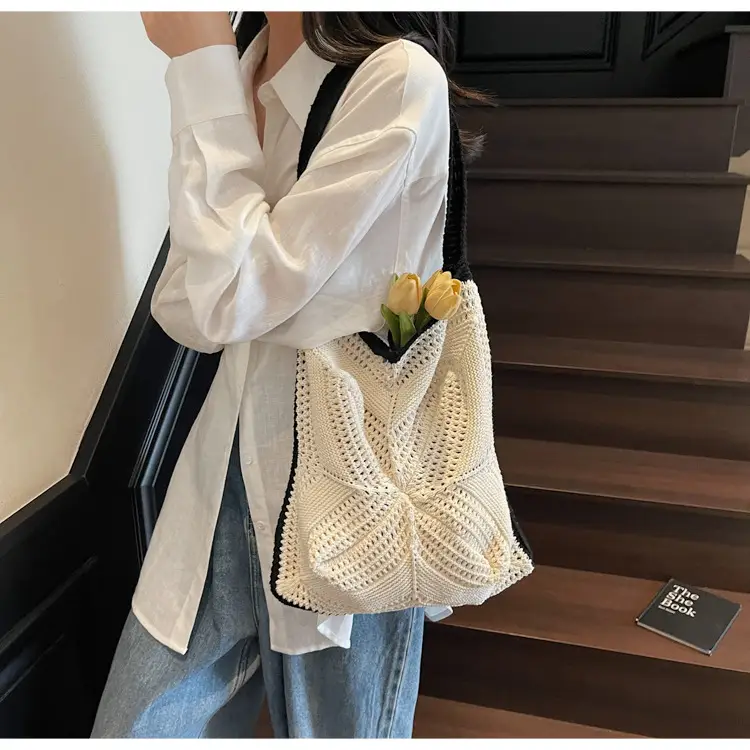 Women's Cross-Crochet Hollow Square Tassel Bag — feature 18