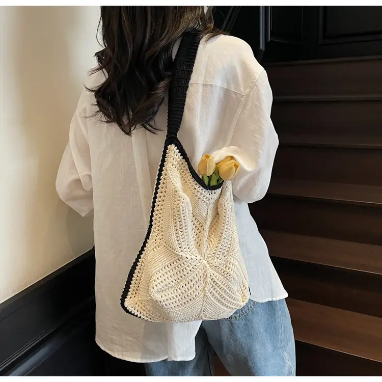 Women's Cross-Crochet Hollow Square Tassel Bag — feature 19