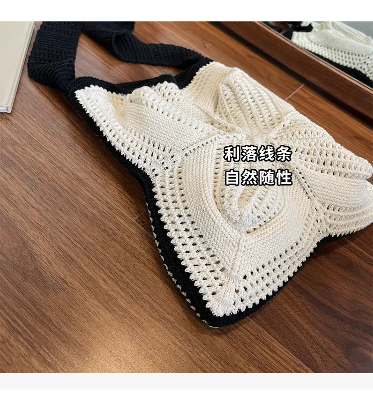 Women's Cross-Crochet Hollow Square Tassel Bag — feature 3