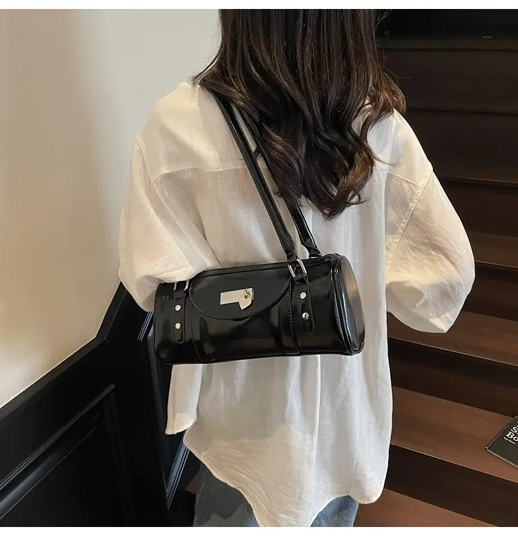 2025 Retro Women Handbags Red Black White — feature 22