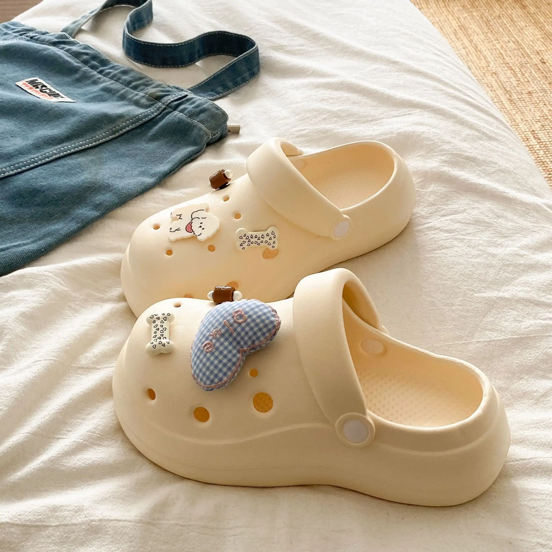 Women's Cartoon Heart Soft Slippers Summer 2025