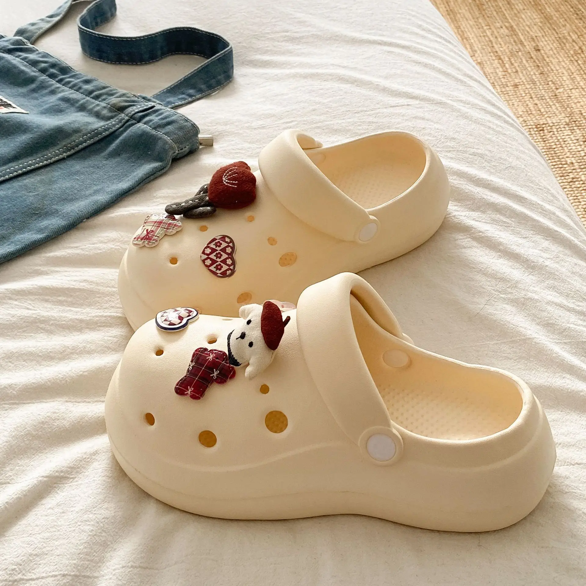 Women's Cartoon Heart Soft Slippers Summer 2025