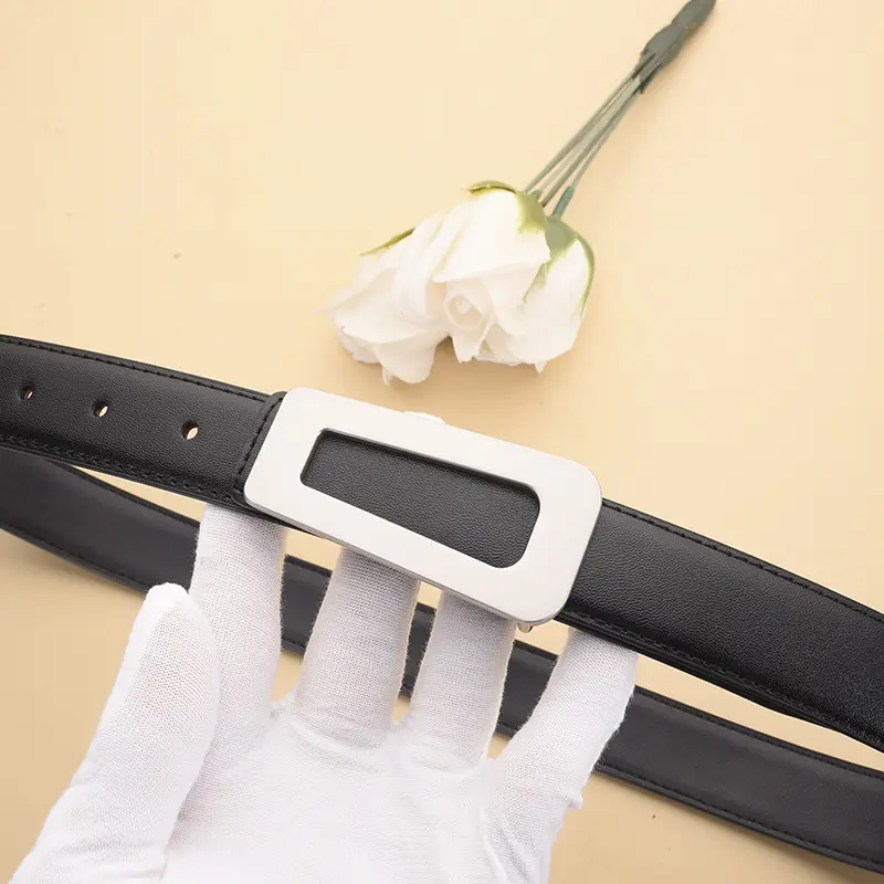 New Women's Black Leather Belt with White Case - Image 6