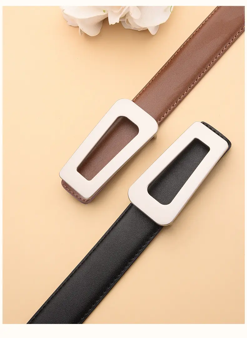 New Women's Black Leather Belt with White Case — feature 19