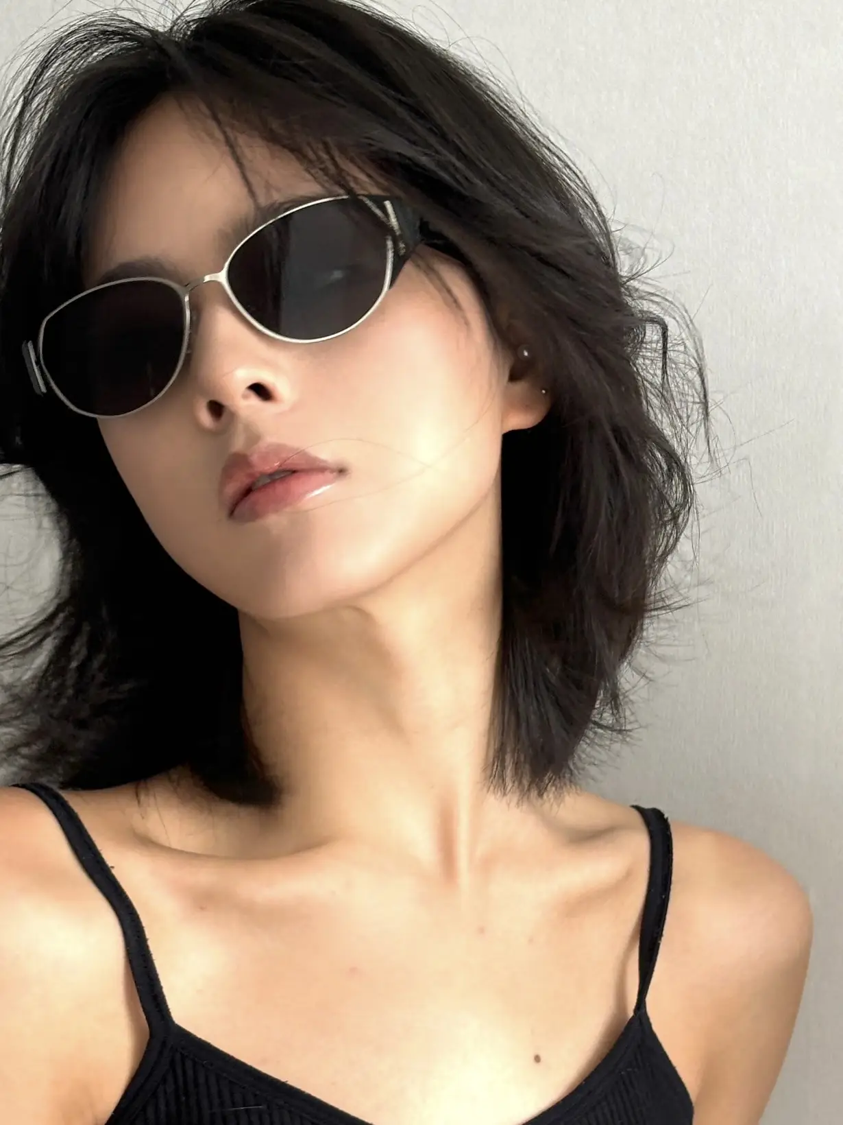 Cat's Eye Sunglasses with UV400 Black Frame β feature 6