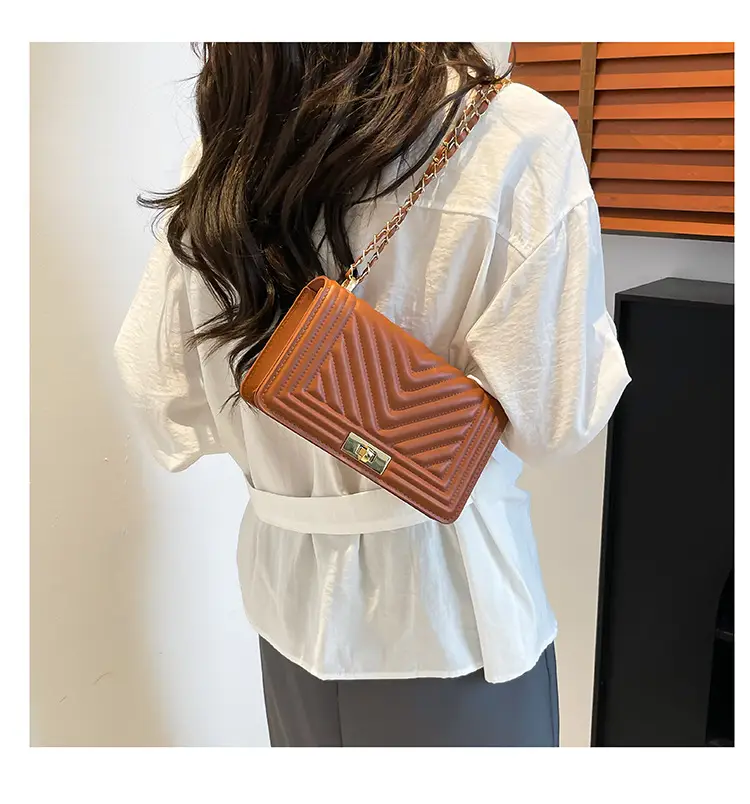 Korean Style Chain Crossbody Bag Beige Square Women's 2025 — feature 16
