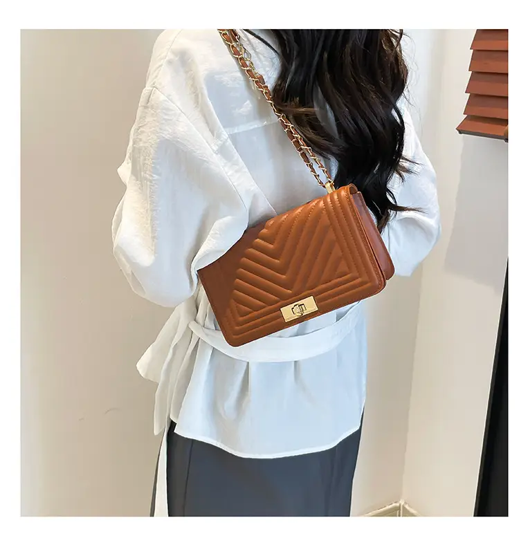 Korean Style Chain Crossbody Bag Beige Square Women's 2025 — feature 17