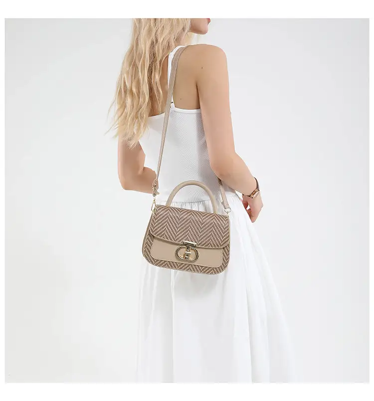 Green Patchwork Crossbody Bag with Lock Buckle 2025 — feature 19
