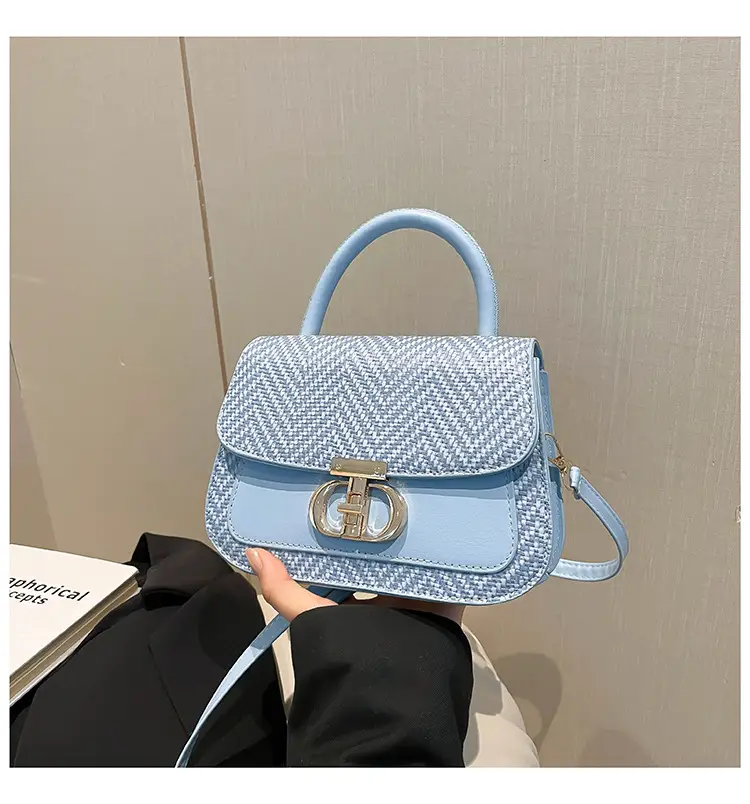 Green Patchwork Crossbody Bag with Lock Buckle 2025 — feature 28