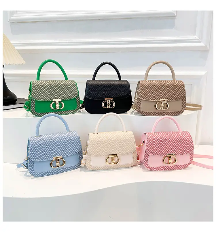 Green Patchwork Crossbody Bag with Lock Buckle 2025 — feature 34