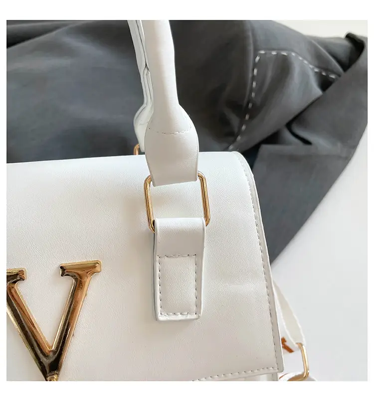Retro Tassel Embroidery Shoulder Bag Beige 2025 — feature 48