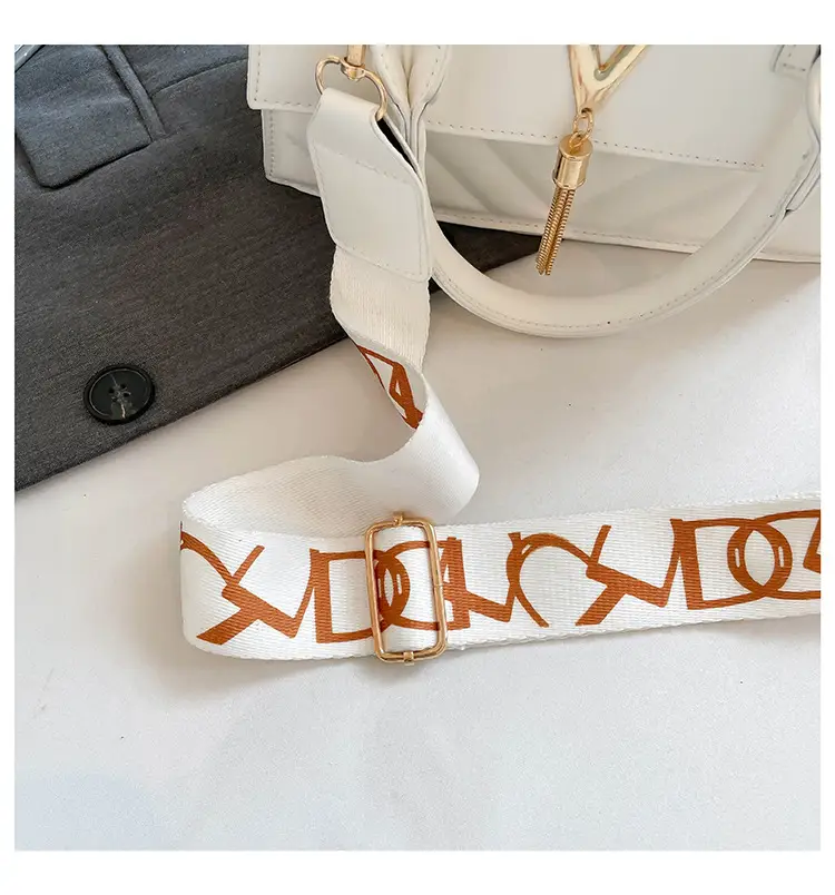 Retro Tassel Embroidery Shoulder Bag Beige 2025 — feature 50