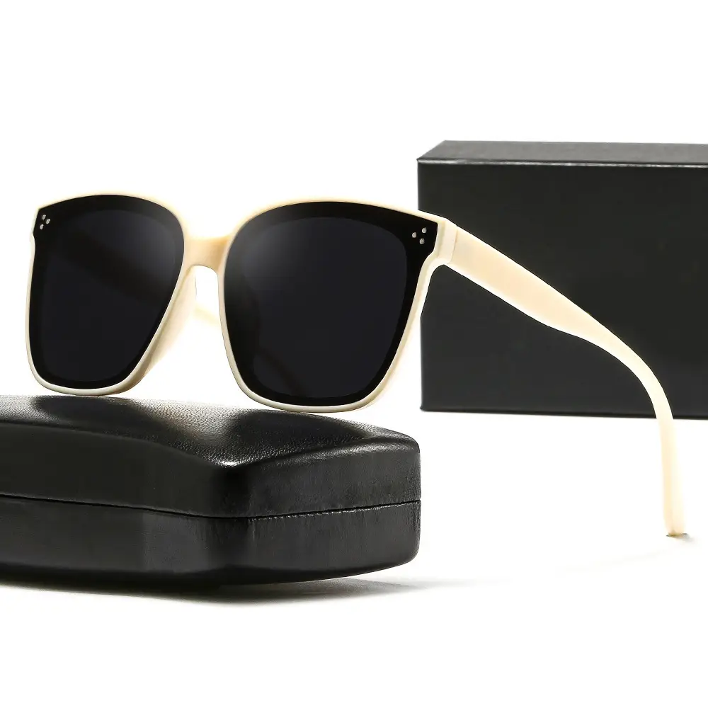 Black Polarized Sunglasses with 3-Point Studs - Image 3