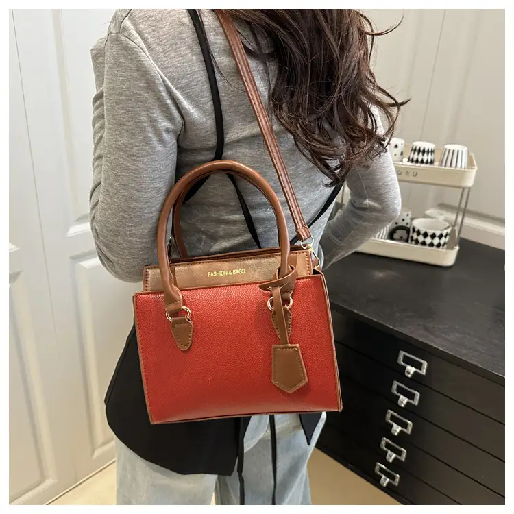 White Brown Textured Shoulder Bag for Women — feature 10