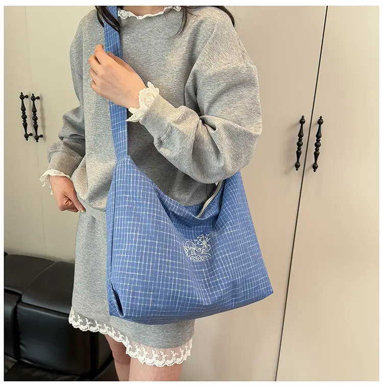 Blue Plaid Canvas Shoulder Bag for Women 2025 — feature 16