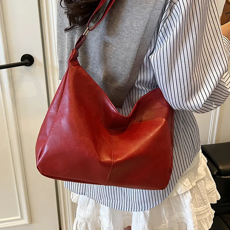 Red Leather Tote Bag for Women Summer Commute - Image 5