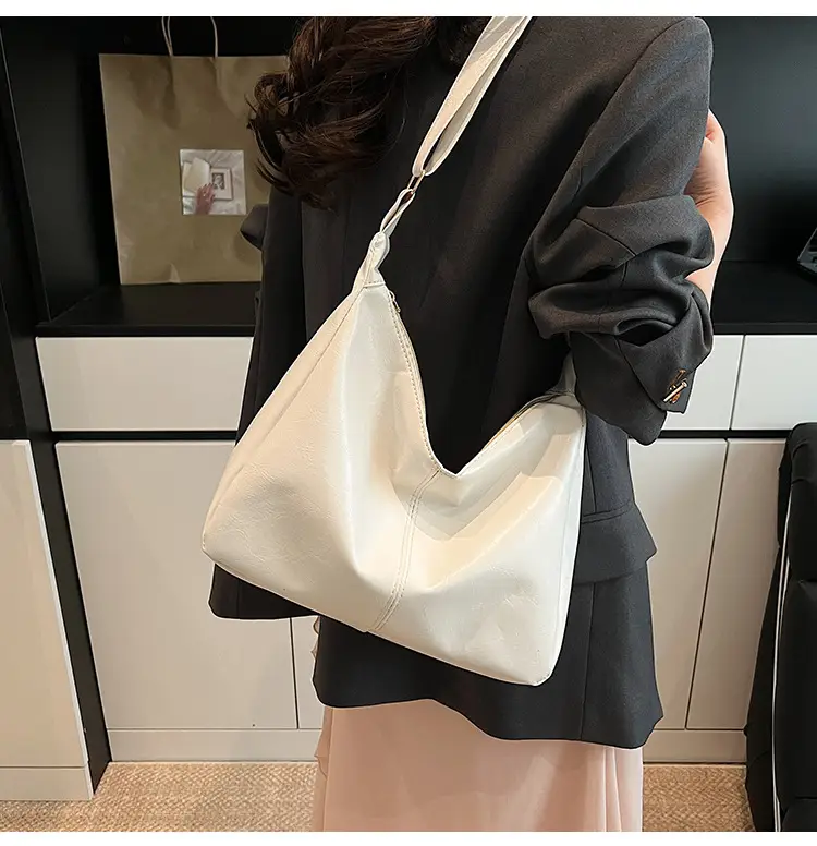 Red Leather Tote Bag for Women Summer Commute — feature 22