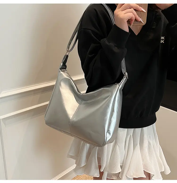 Red Leather Tote Bag for Women Summer Commute — feature 29