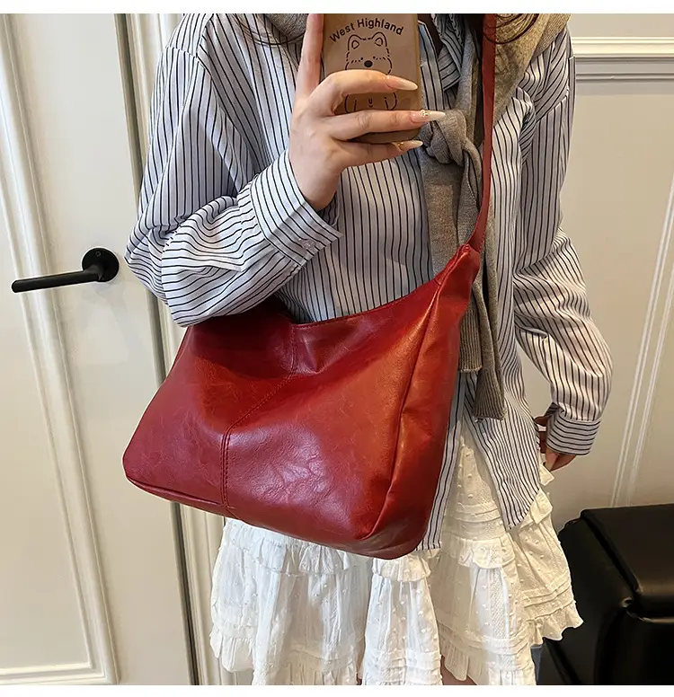 Red Leather Tote Bag for Women Summer Commute — feature 30