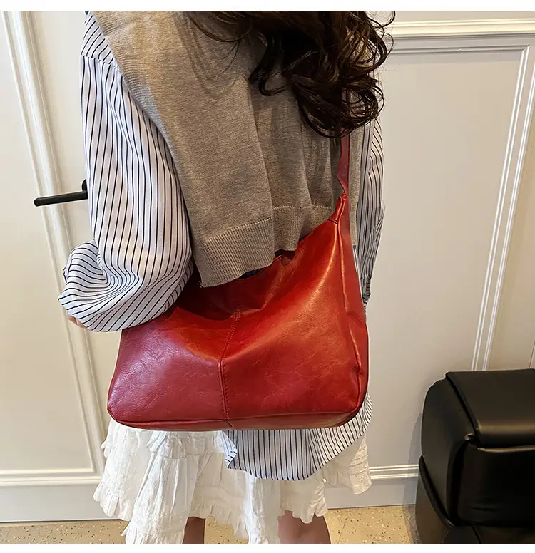 Red Leather Tote Bag for Women Summer Commute — feature 32