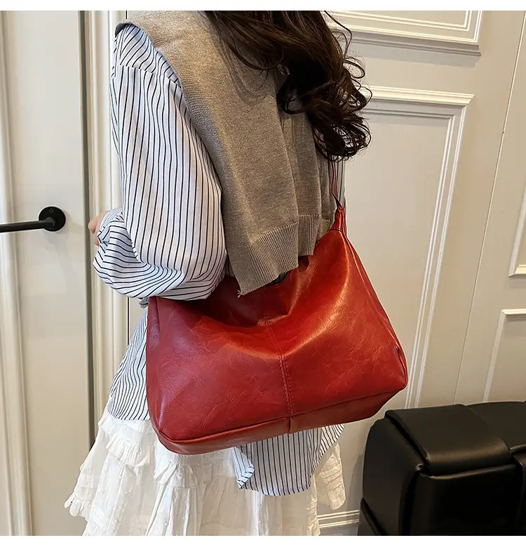 Red Leather Tote Bag for Women Summer Commute — feature 33
