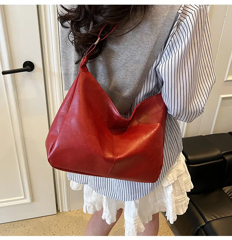 Red Leather Tote Bag for Women Summer Commute — feature 36