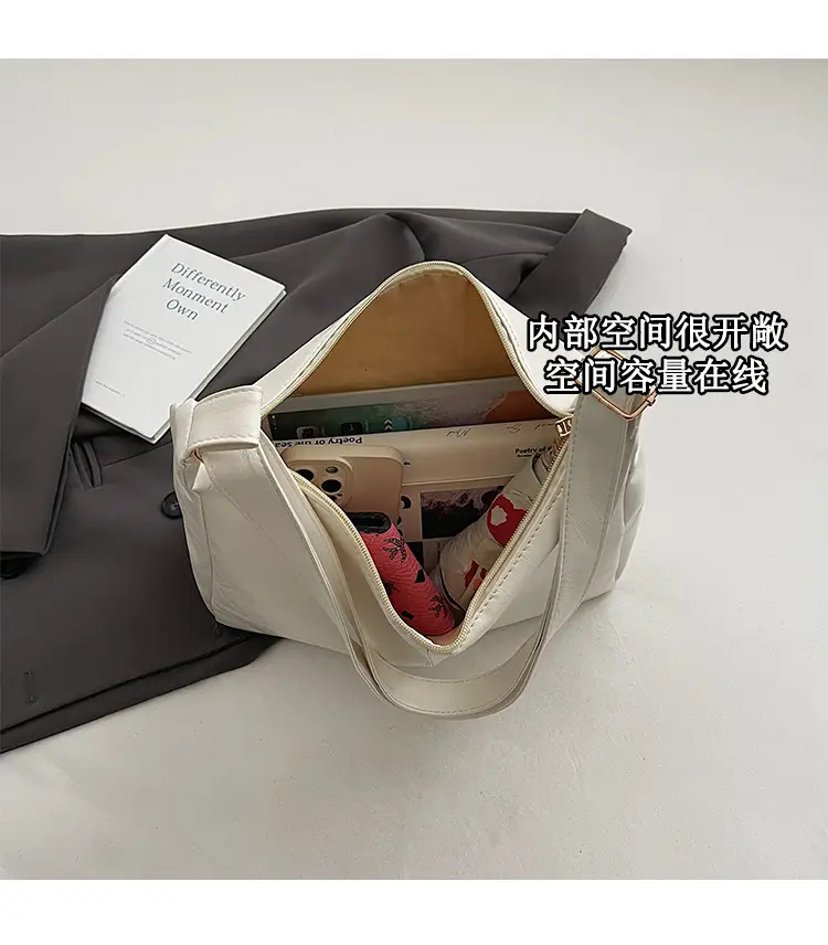 Red Leather Tote Bag for Women Summer Commute — feature 7