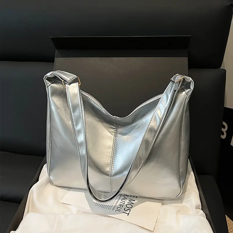 Red Leather Tote Bag for Women Summer Commute - Image 2
