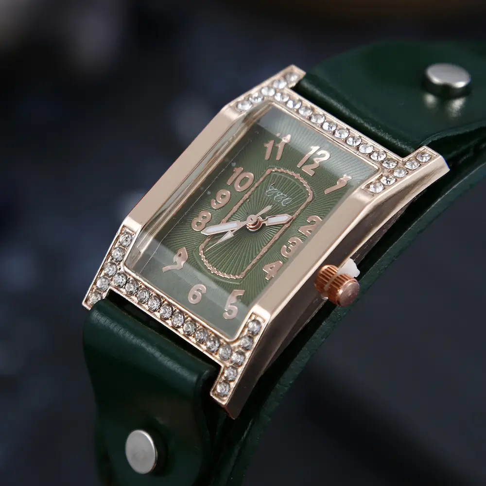 Square Rhinestone Women's Watch Green Leather Magnetic Buckle - Image 9
