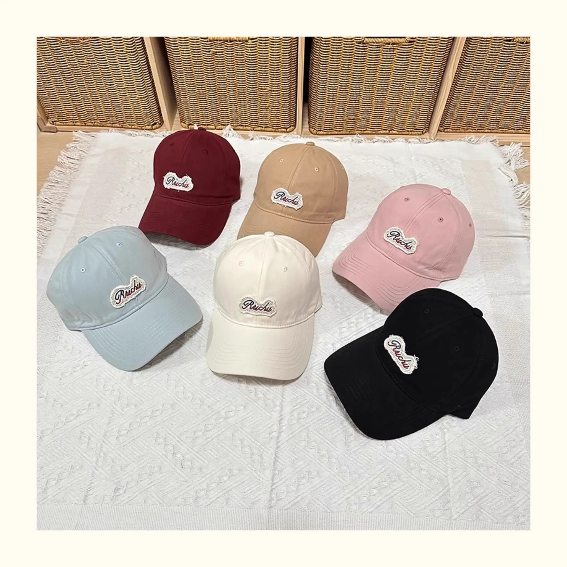 Women Baseball Cap with Letter Embroidery White — feature 3