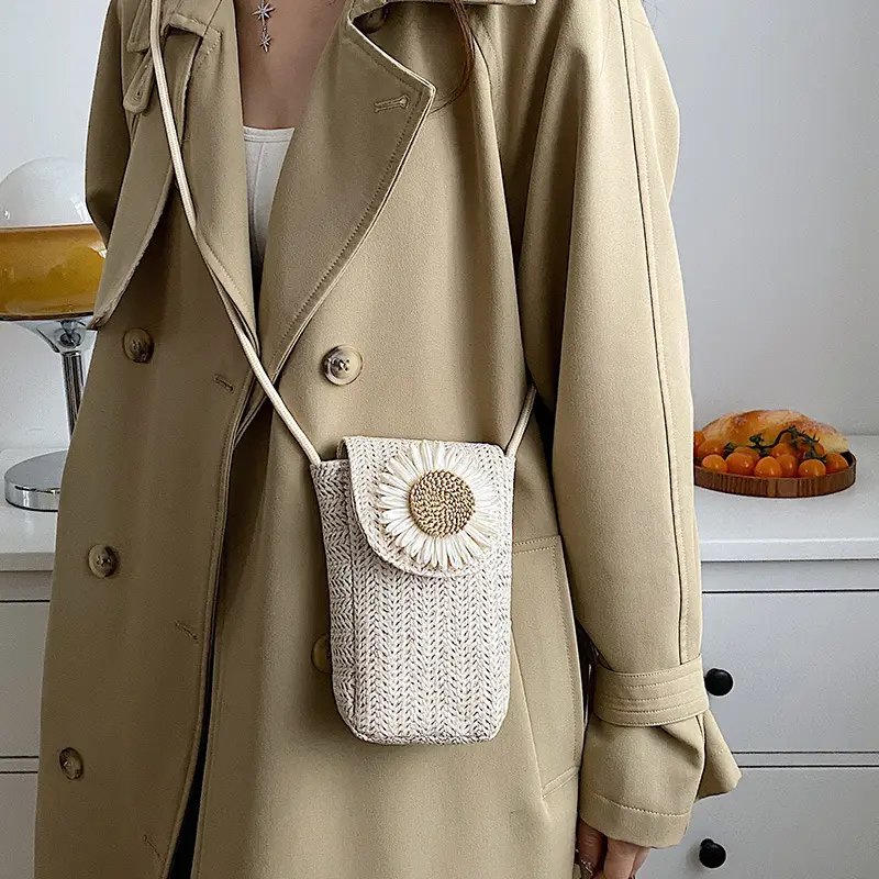 Women's Straw Flower Crossbody Bag Beige - Image 3