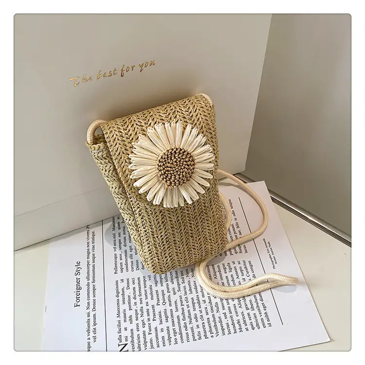 Women's Straw Flower Crossbody Bag Beige — feature 21