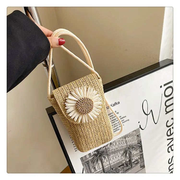 Women's Straw Flower Crossbody Bag Beige — feature 22