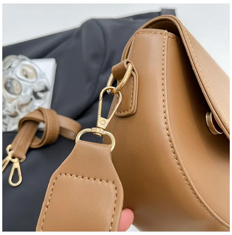 Women's Crossbody Bag Tan Leather 2025 Summer — feature 27