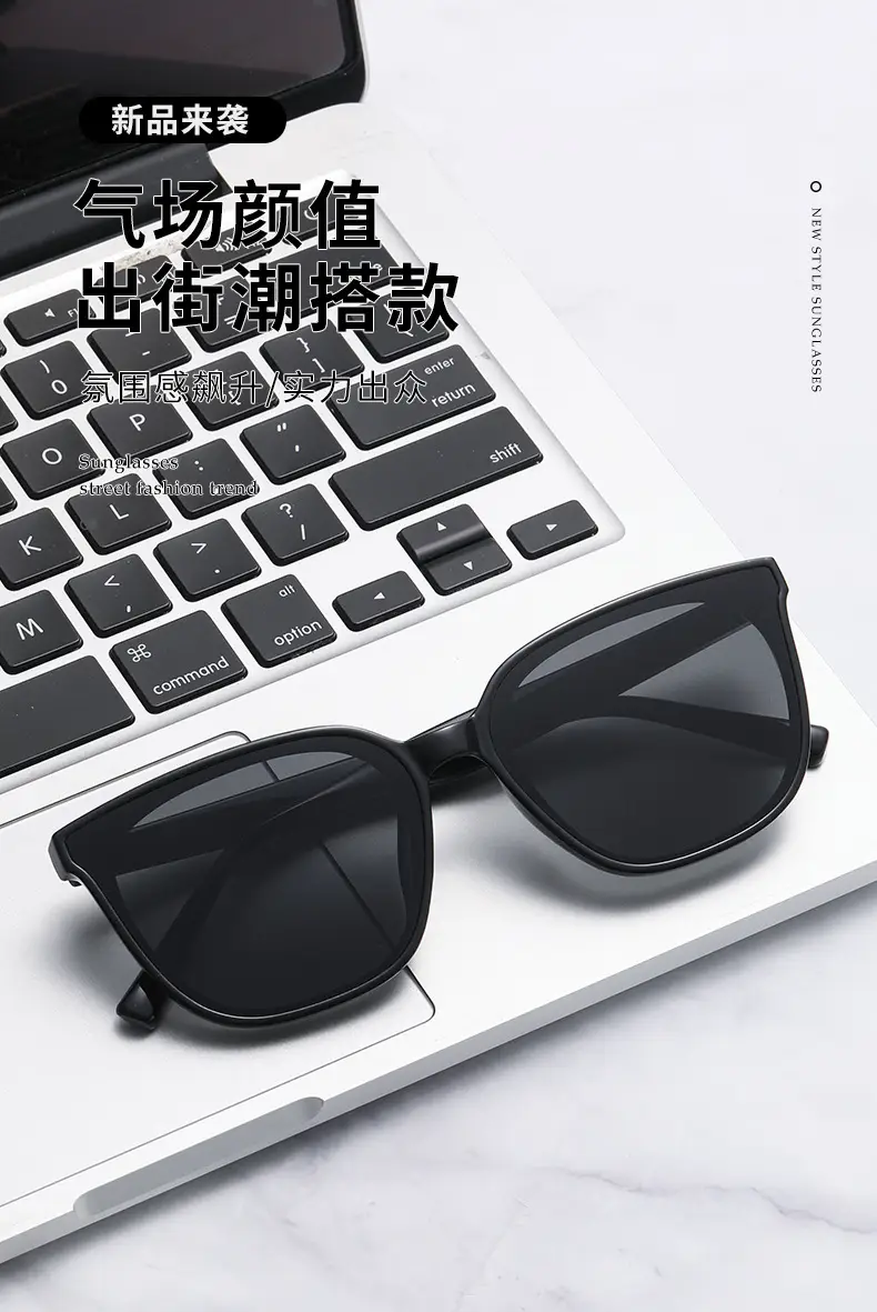 Women Anti-UV Concave Sunglasses Black β feature 1