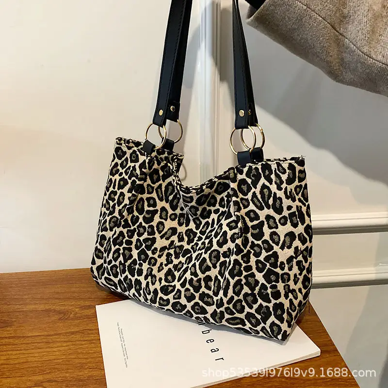 Leopard Canvas Shoulder Bag Large Capacity Women's Tote - Image 3