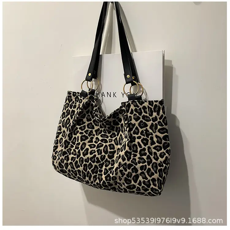 Leopard Canvas Shoulder Bag Large Capacity Women's Tote — feature 11