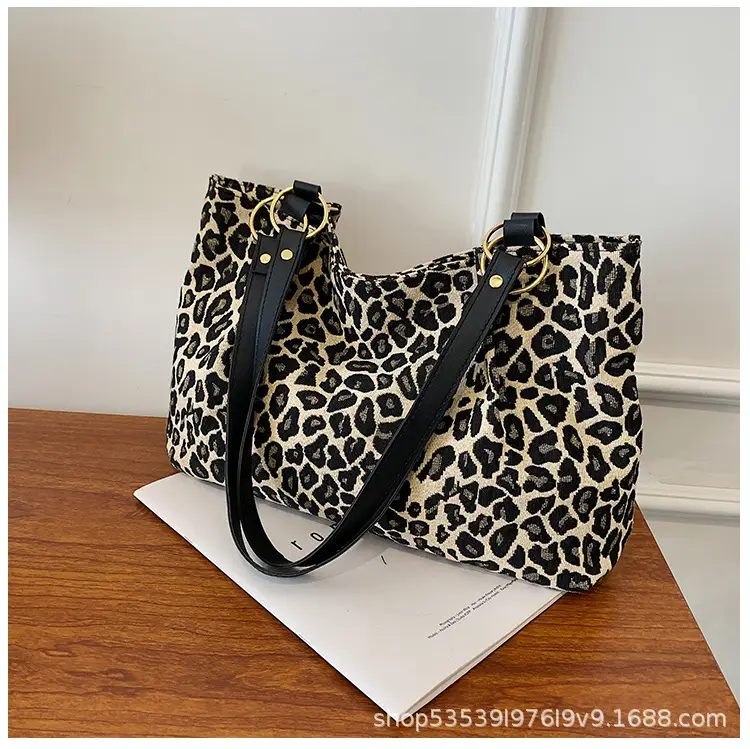 Leopard Canvas Shoulder Bag Large Capacity Women's Tote — feature 13