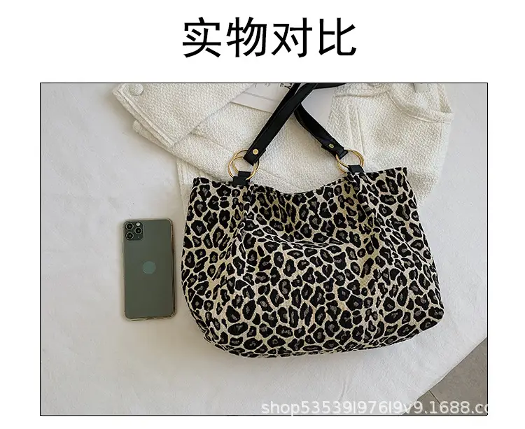 Leopard Canvas Shoulder Bag Large Capacity Women's Tote — feature 4