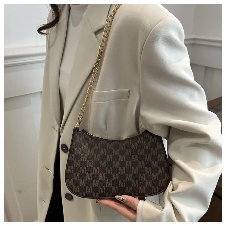 Pink Vintage Checkered Crossbody Bag for Women — feature 15