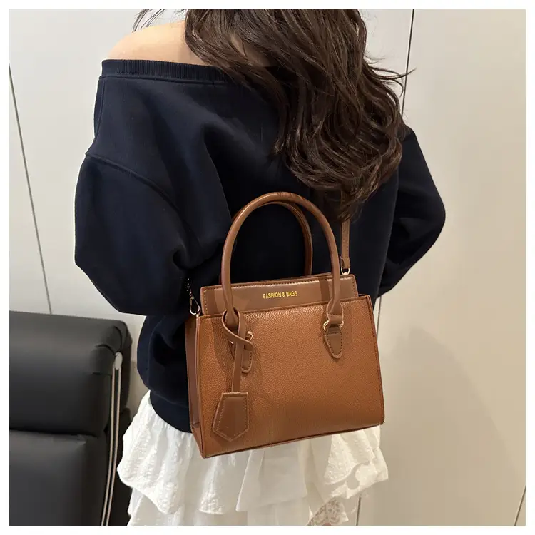 2025 Summer Women's Contrast Color Shoulder Bags — feature 24