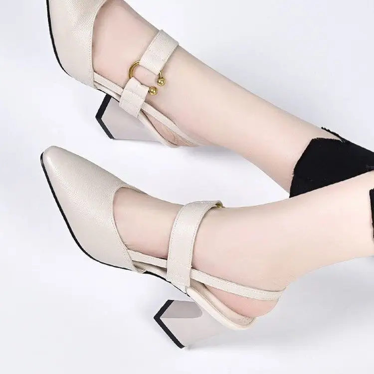 Summer new back empty sandals women's casual square horseshoe heel thick heel high heel fashion casual leather women's shoes wholesale