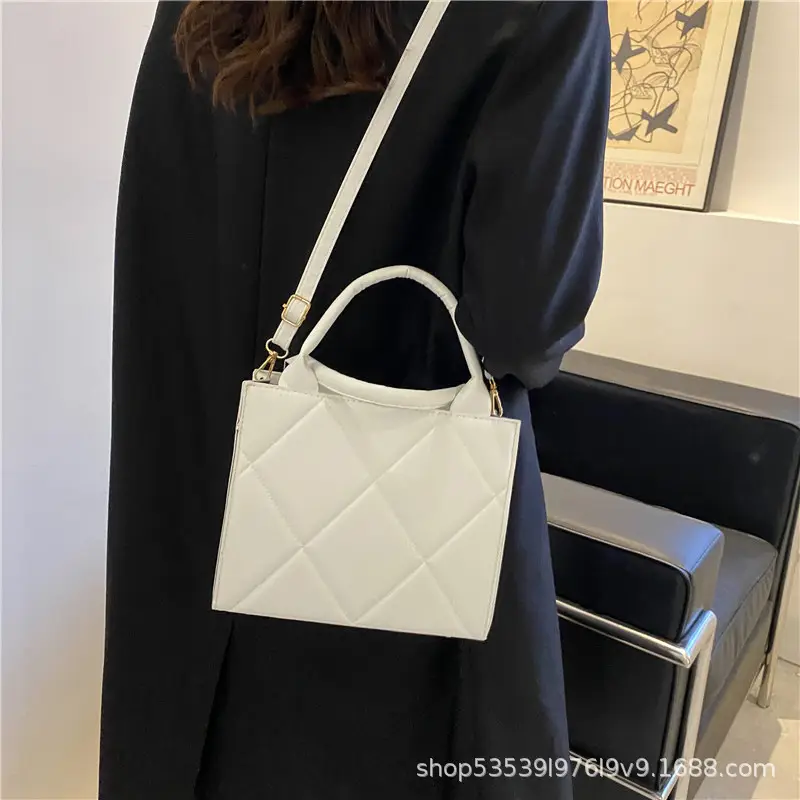 Black Quilted Shoulder Crossbody Bag XL Oversized — feature 13