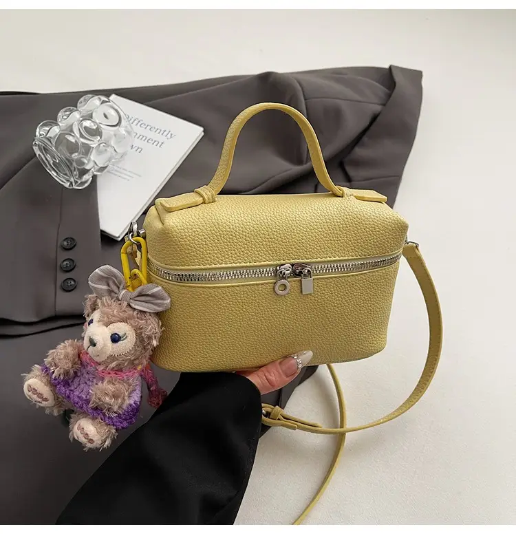 Black Leather Shoulder Bag for Women 2026 - Image 2