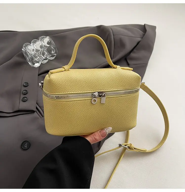 Black Leather Shoulder Bag for Women 2026 - Image 6