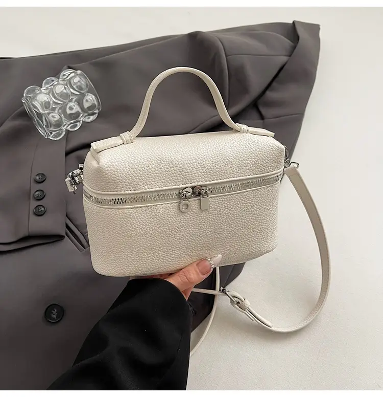 Black Leather Shoulder Bag for Women 2026 - Image 8