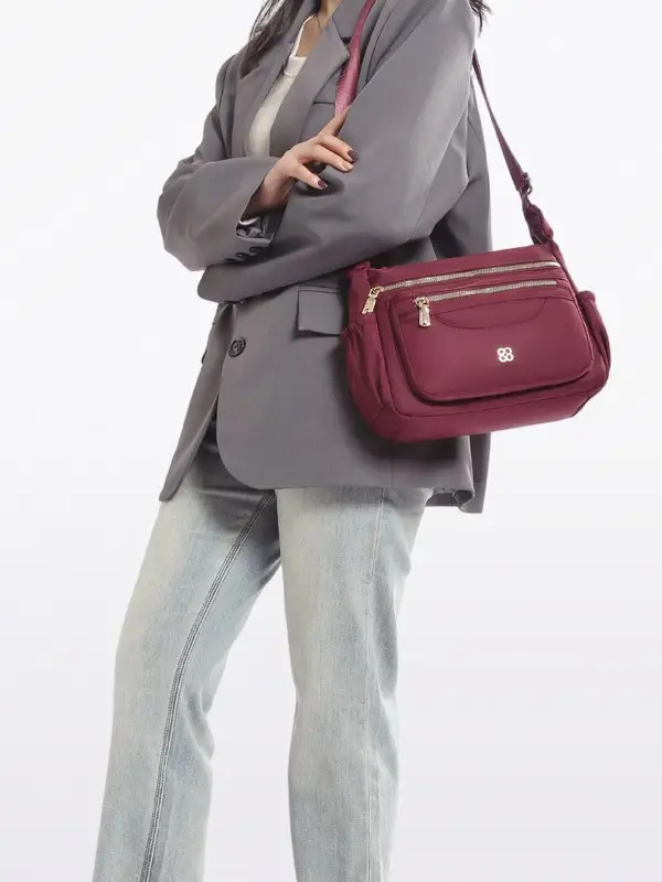 Black Multi-Compartment Women's Shoulder Bag - Image 9