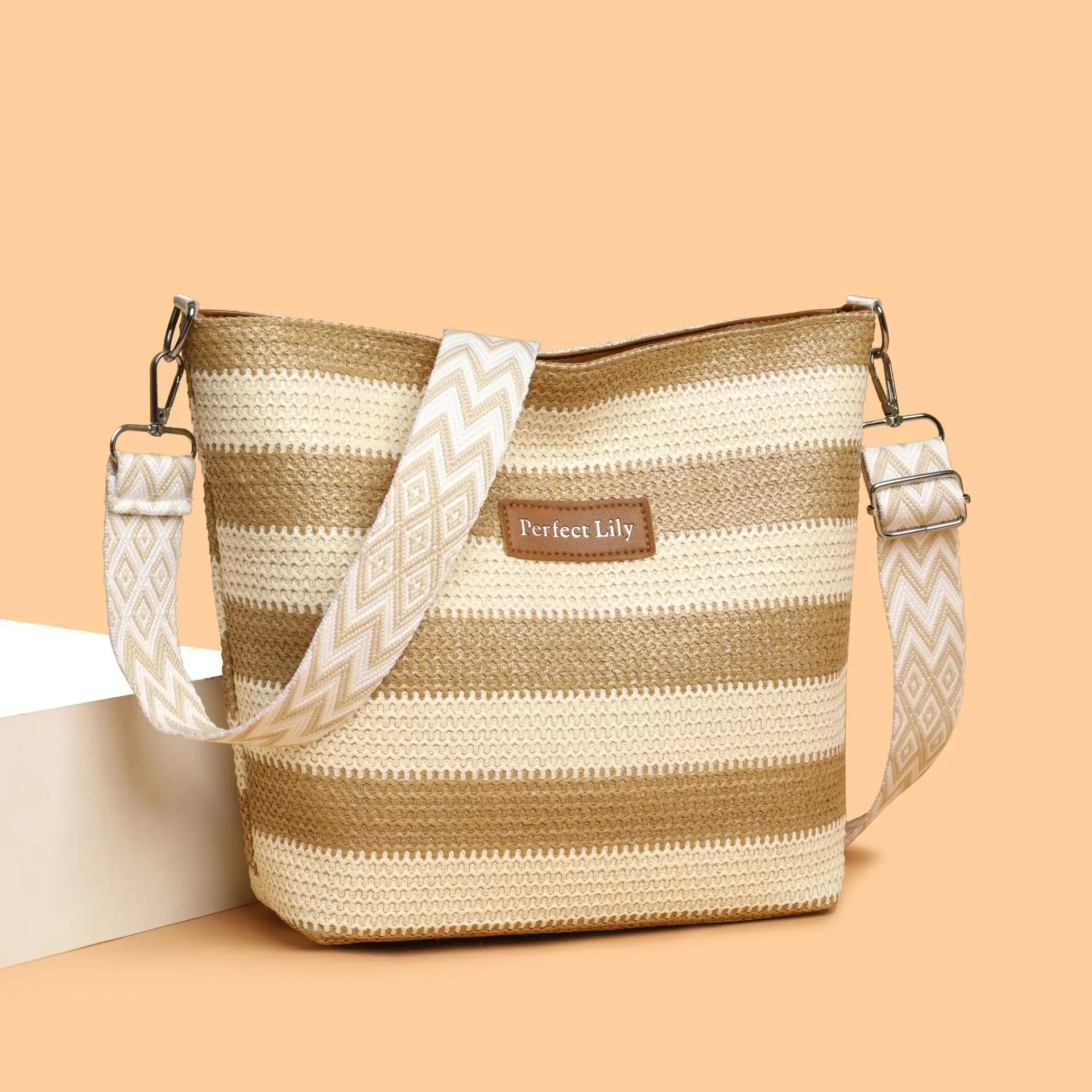 Women's Striped Crossbody Bag Casual Trendy Large Capacity - Image 7