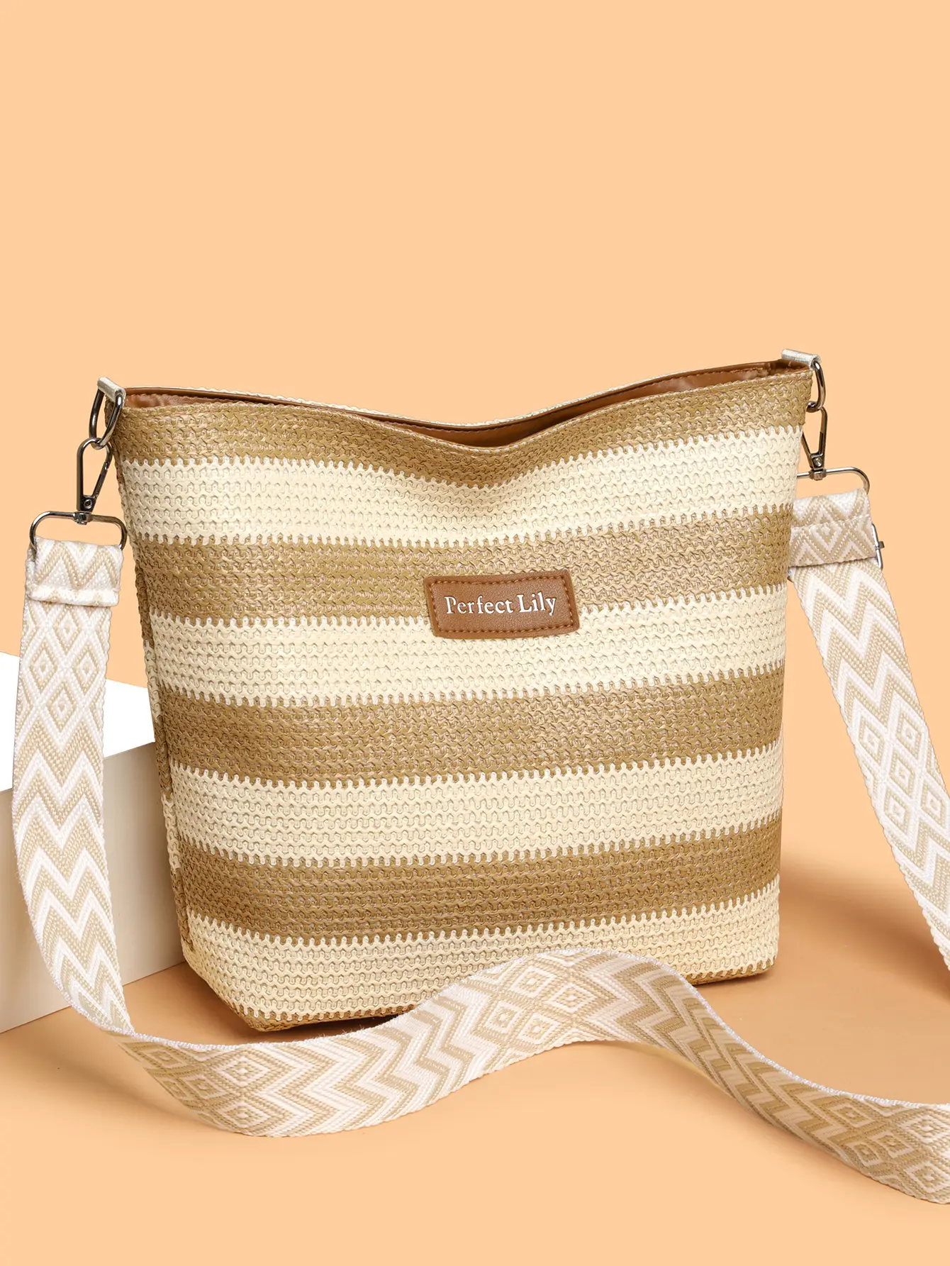 Women's Striped Crossbody Bag Casual Trendy Large Capacity — feature 6