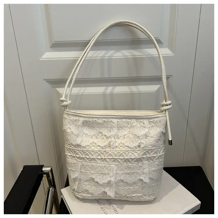 Women's Lace Embroidered Shoulder Bag 2025 New Style - Image 2